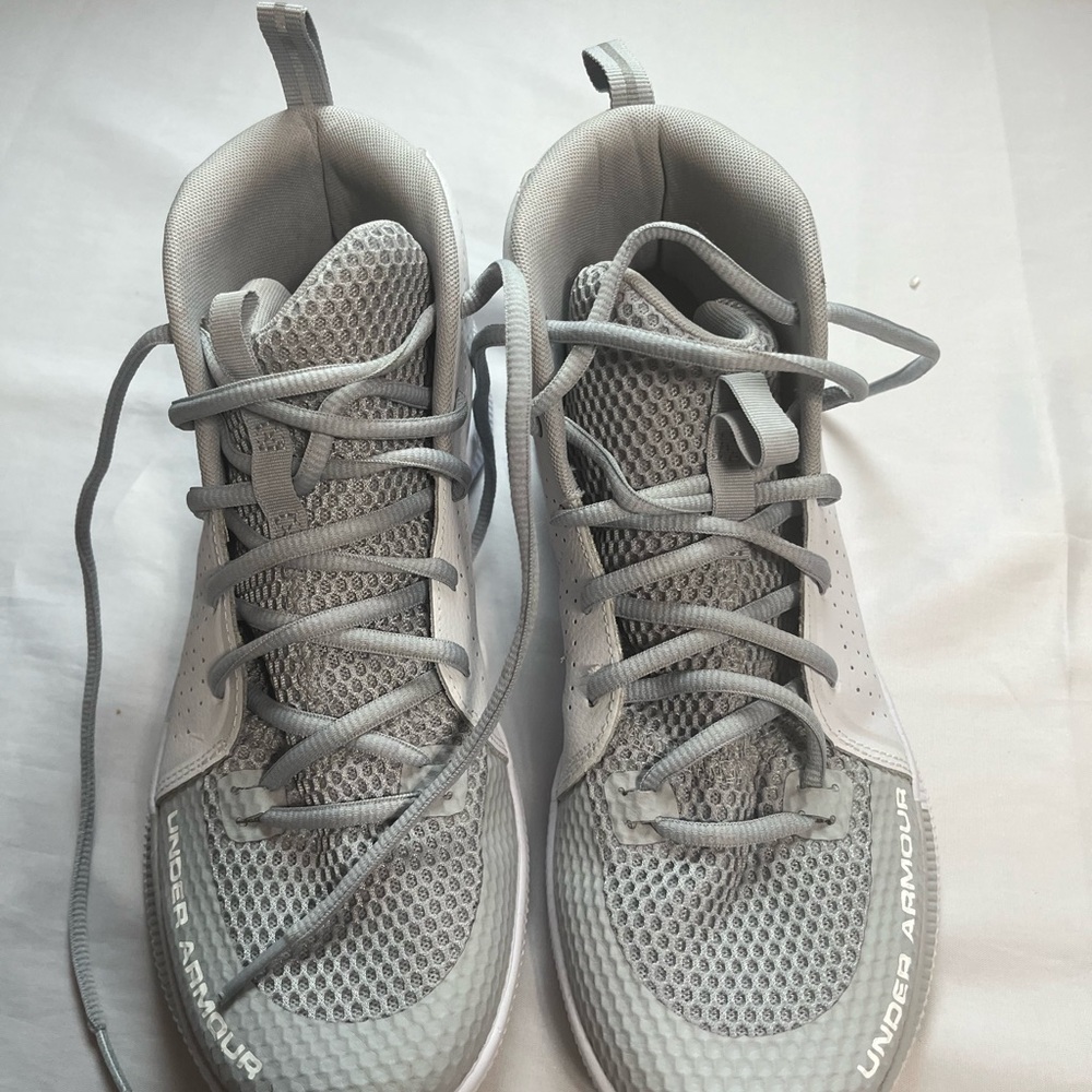 Under Armour Gray High-Top Sneakers.  Preowned excellent condition